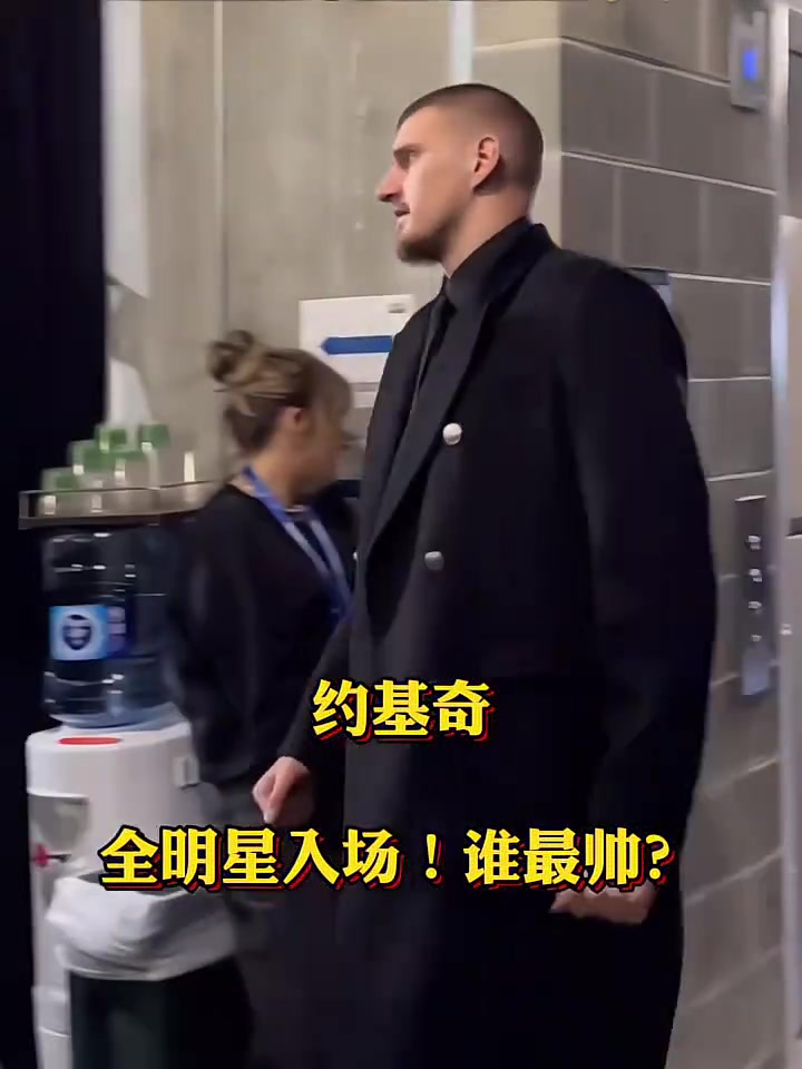 氣場(chǎng)全開(kāi)，全明星入場(chǎng)你覺(jué)得誰(shuí)最帥呢