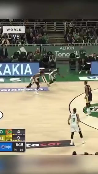 湖人舊將字母弟在歐洲打的挺瘋啊，有點(diǎn)字母哥在NBA的畫風(fēng)了
