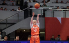武桐桐表現(xiàn)亮眼，15分鐘高效得15分3板9助，10中6！