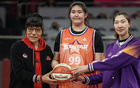 笑諷！少女姚明10分鐘10中8，17歲轟17分，錯失WCBA，遺憾滿載！