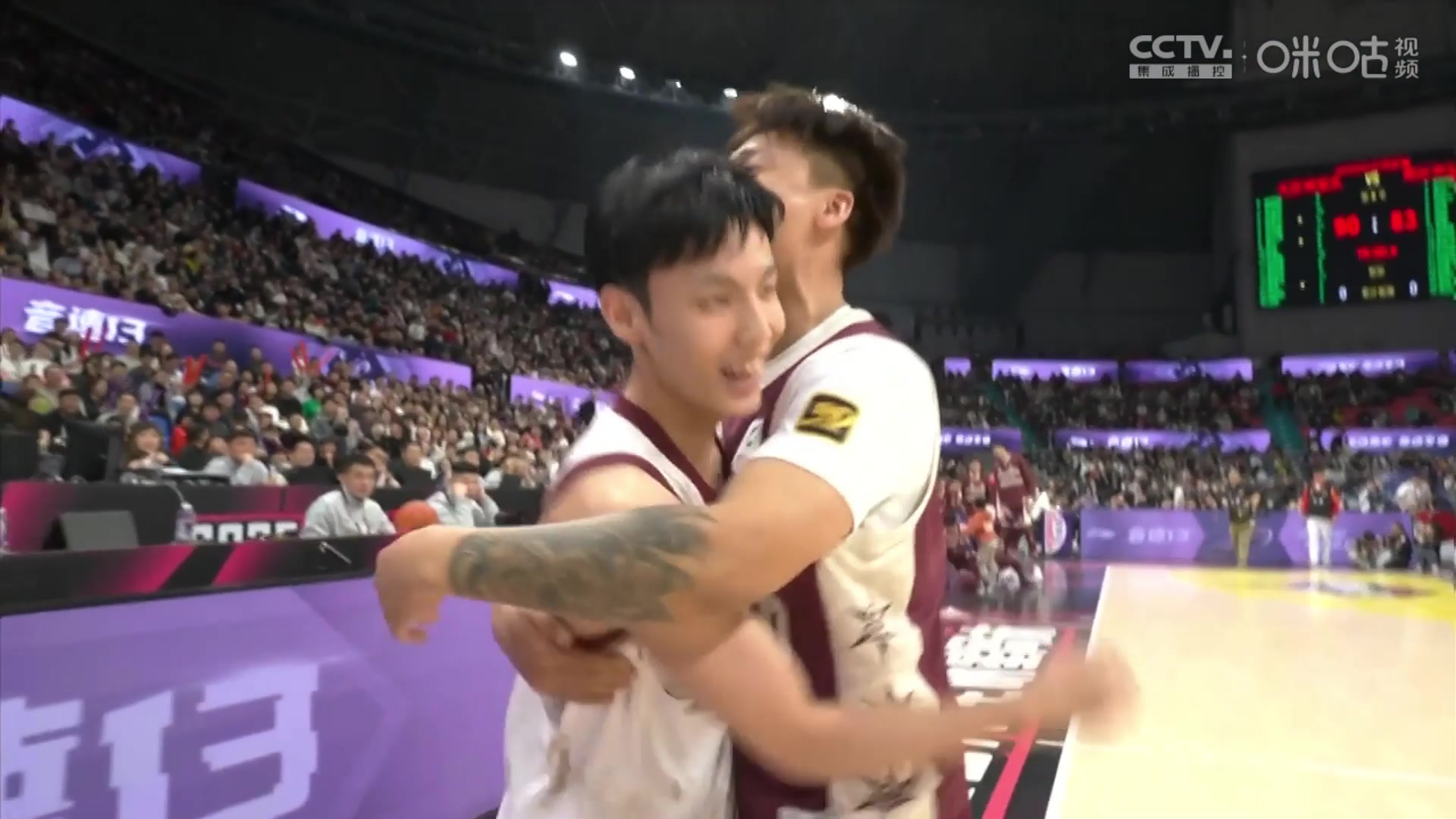 與趙睿興奮慶祝！徐杰全程完勝賈昊摘得技巧挑戰(zhàn)賽桂冠