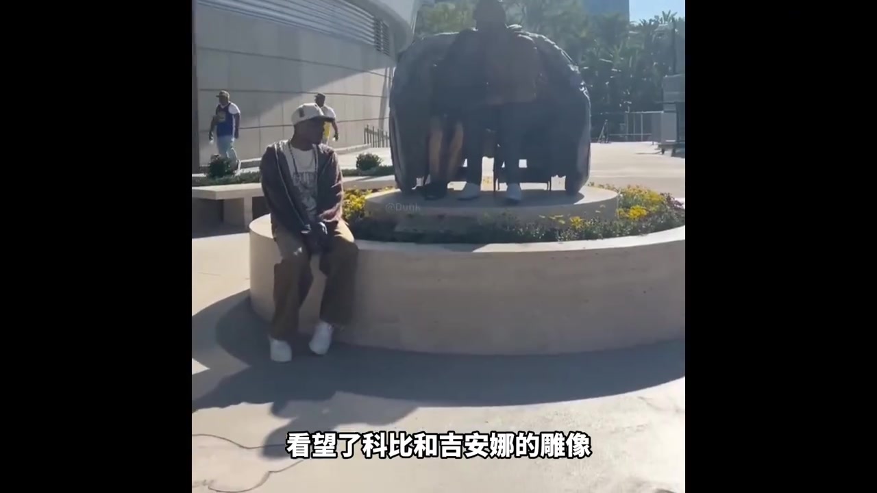 全場高喊MVP！帶傷含淚堅持罰球的歐文，是否讓你想到了科比~
