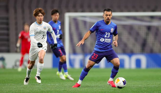 1-0勝！中超豪門勝日本隊，外援造烏龍，兩隊王牌缺席。亞冠雙殺。