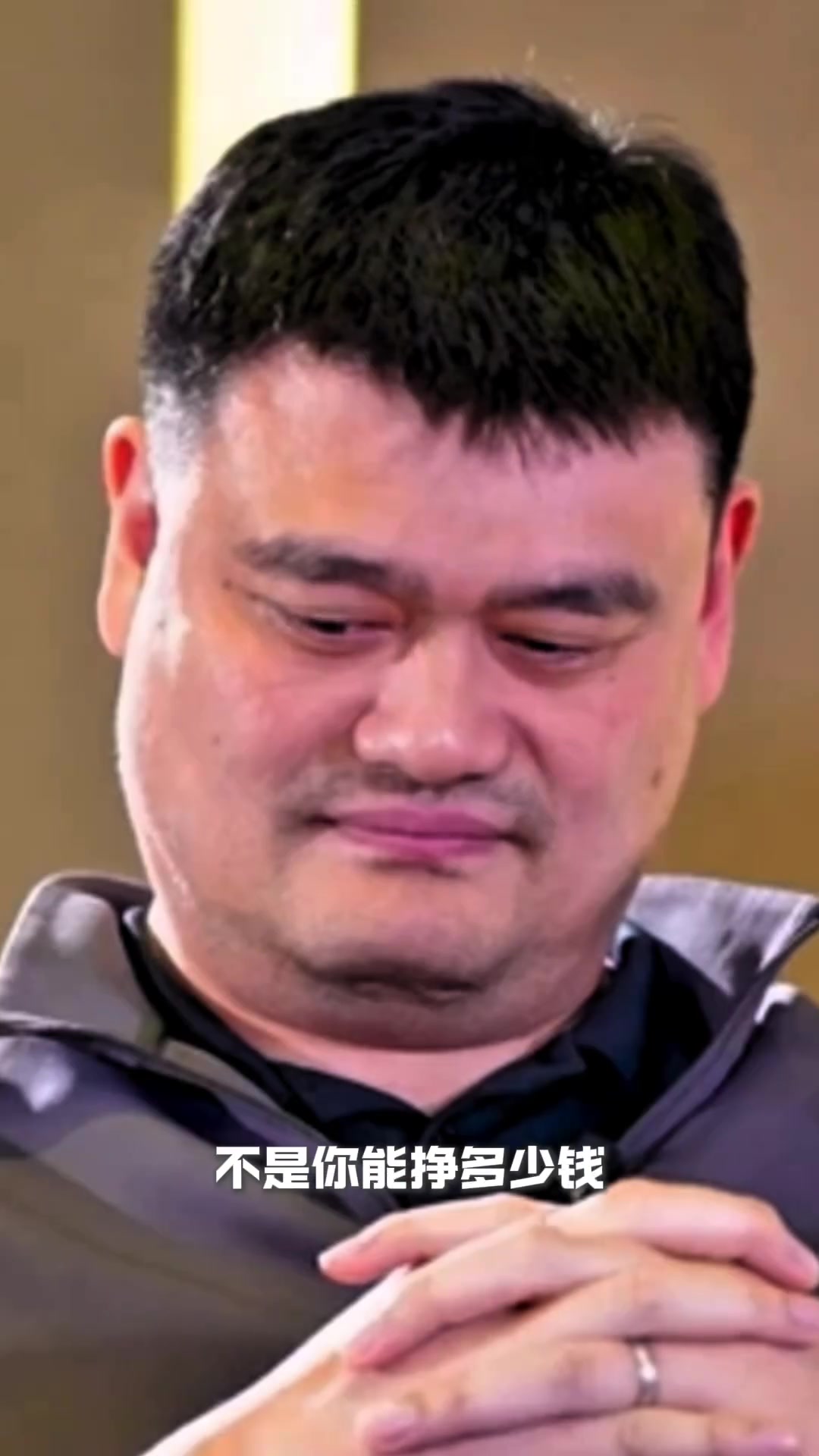 王治郅：我們是球員，最后比的不是你的流量、你的發(fā)型