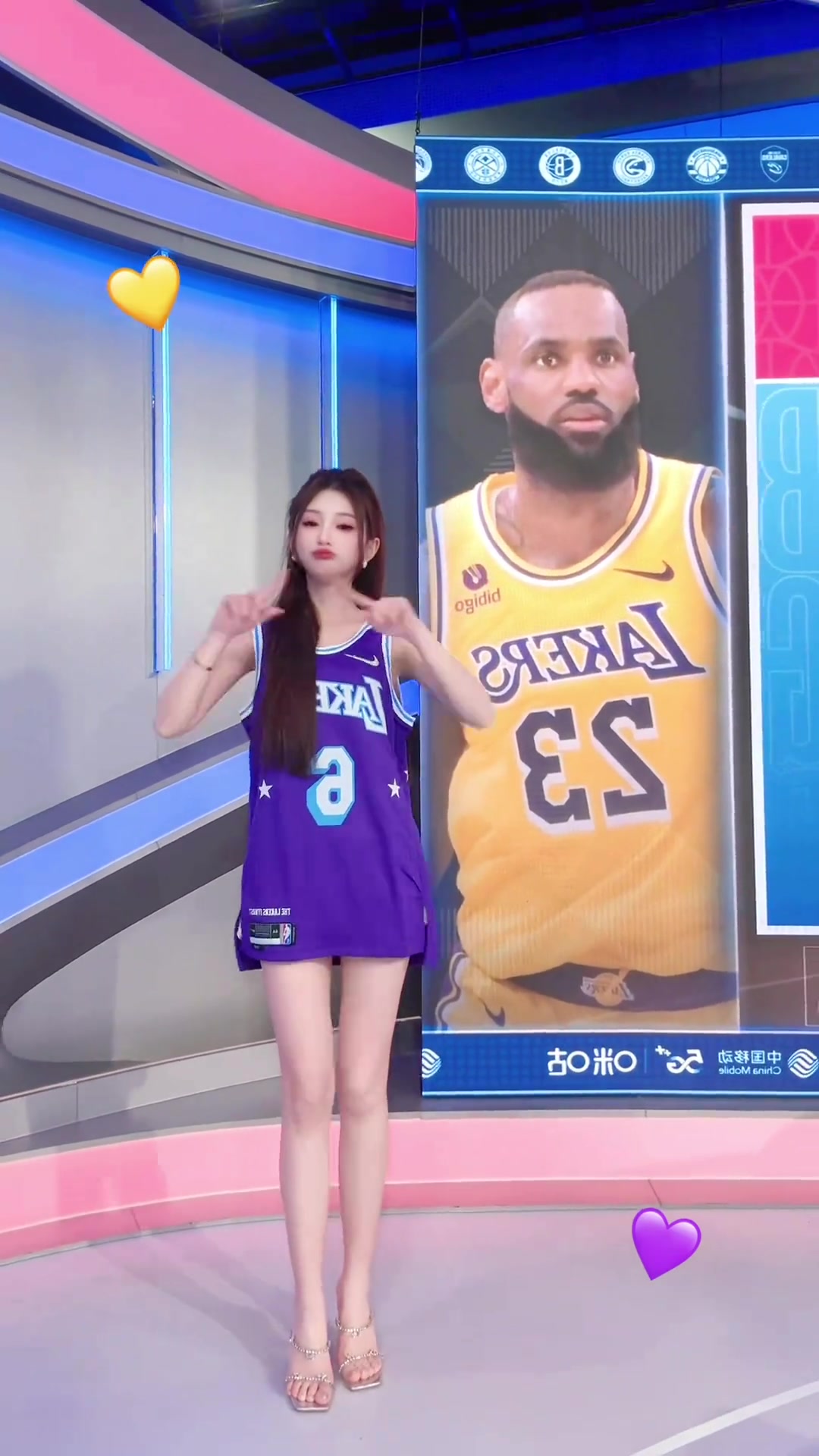 能否對(duì)抗美娜？主播魏欣怡跳舞慶祝老詹5萬分