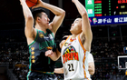 遼籃勝13分，負(fù)值-15，頂薪遭瓊斯針對。
