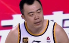 大外援表現(xiàn)差，奧利弗連續(xù)兩場(chǎng)下半場(chǎng)被棄用。楊鳴不重用。