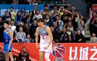 齊麟高效得分，準(zhǔn)絕殺，15中9，三分7中11，28分10板3助。