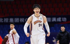 王哲林狀態(tài)低迷，兩戰(zhàn)投籃差，得19分17板。