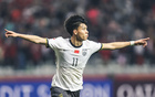 北青體育：王鈺棟入選意料之中，劉誠宇展現(xiàn)沖擊力。