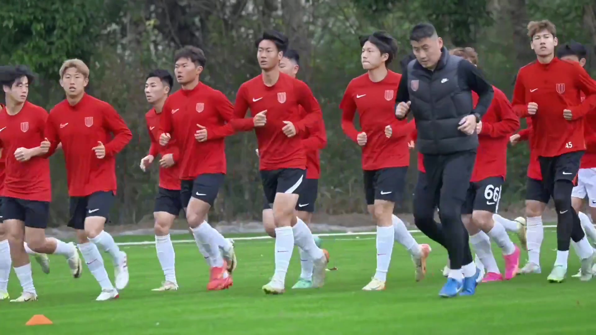 青春風暴強勢來襲!3月23日，雙流體育中心，成都蓉城B隊熱血出征!