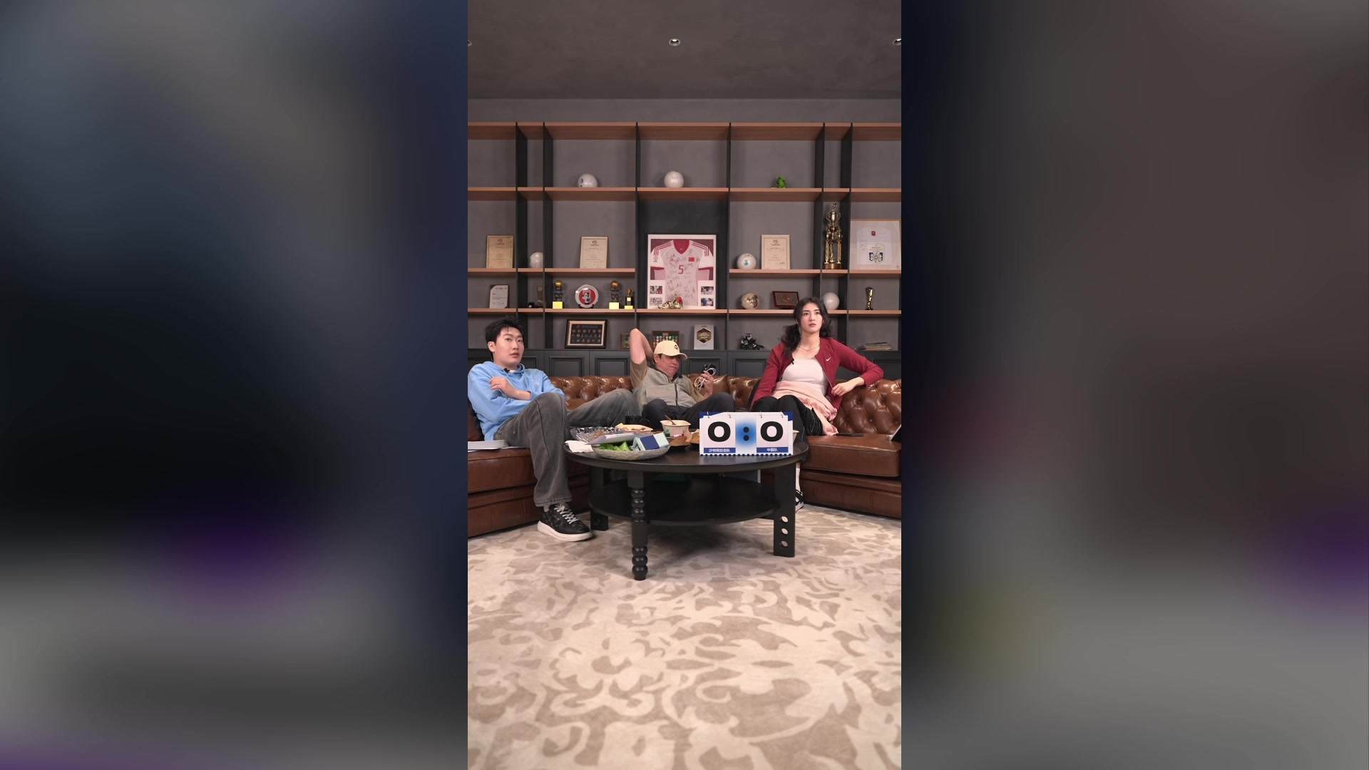 國足丟球全場一片寂靜！范志毅：大家睡覺吧，明天還要上班