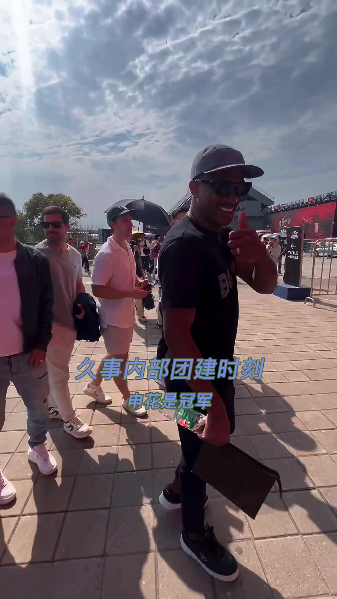 都是久事旗下,申花外教外援+于漢超高天意金順凱等球員現(xiàn)身上賽場(chǎng)