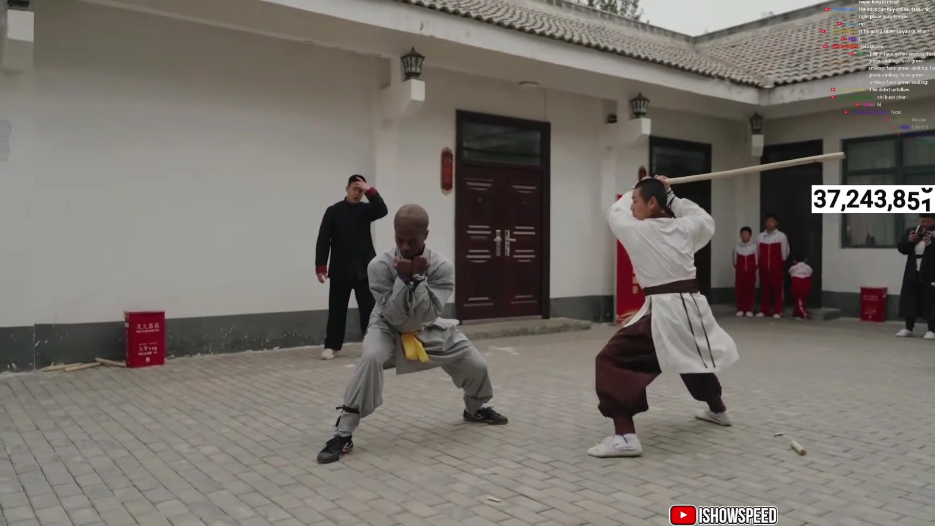 狠活兒！甲亢哥被師傅一棍子干趴下了