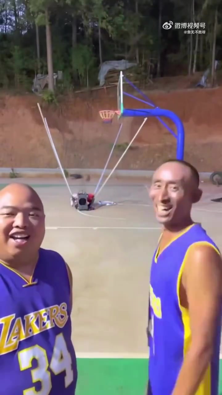 貴州版本的OK組合，這兩人流量也是相當火爆