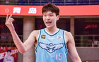 付政浩楊瀚森勝余嘉豪，浙江戰(zhàn)術(shù)敗，夜幕降臨速閉眼。