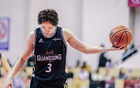 第四節(jié)大逆轉(zhuǎn)，廣東女籃勝四川，總決賽1-0領(lǐng)先。
