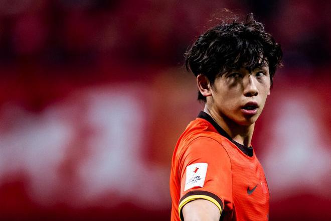 劉誠宇18歲，連續(xù)兩場失國足名單，仍需等機(jī)會。