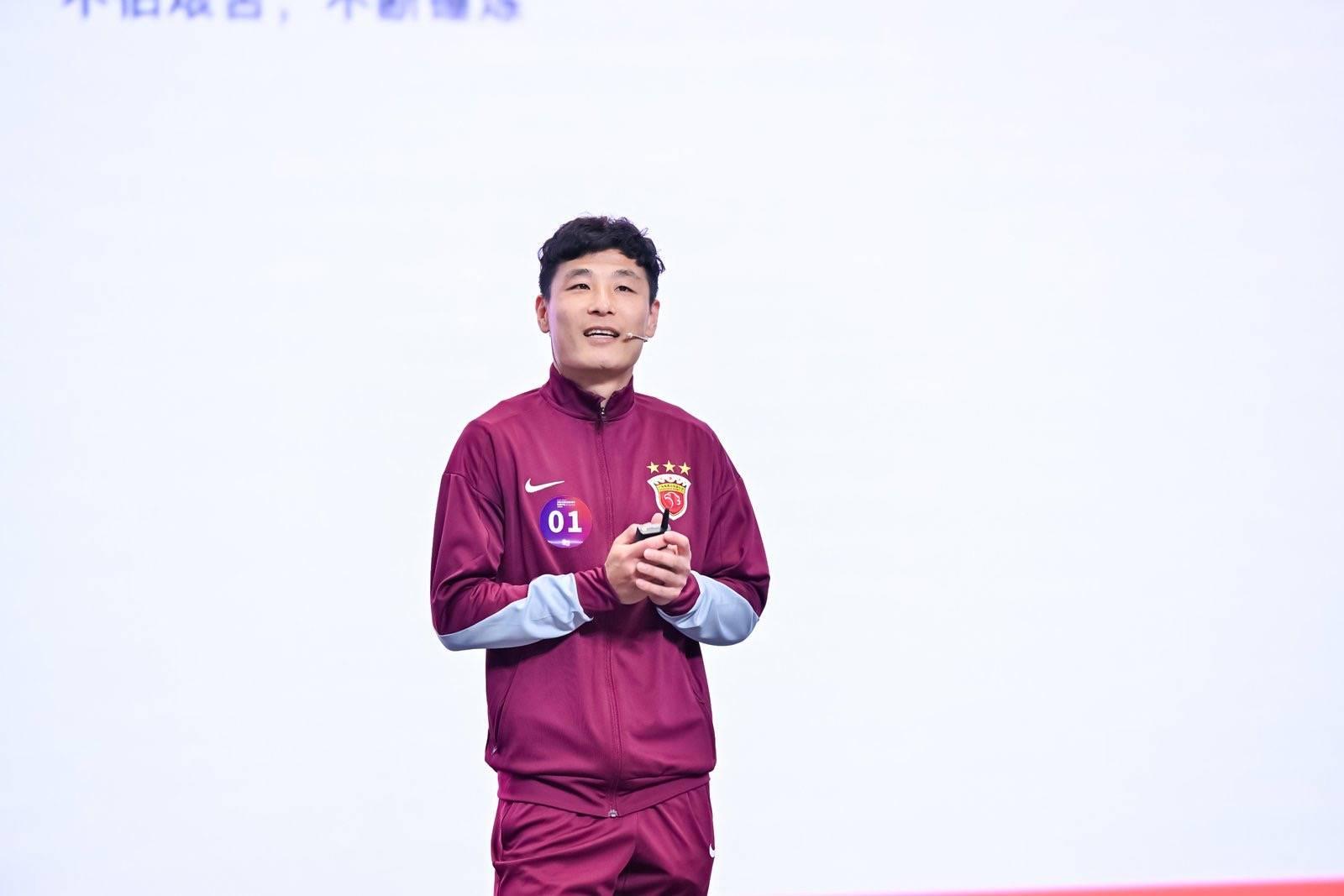 記者：哥本哈根邀請武磊時，是主教練欽點，去了就打歐冠
