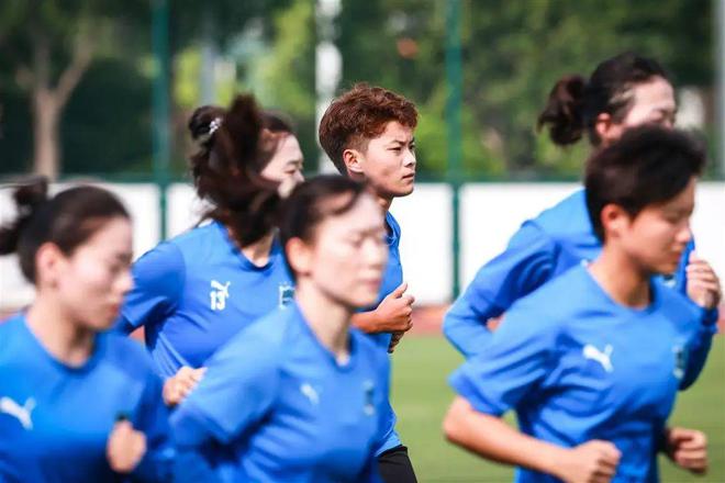 亞冠半決賽明日戰(zhàn)，武漢女足沖刺巔峰！