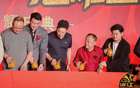 趙巖昊敬酒，李春江釋前嫌，師徒一笑泯恩仇。