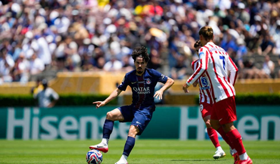 5-0之后4-0！歐冠冠軍繼續(xù)狂飆，25歲中場(chǎng)大師奪MVP，C羅看到希望