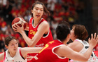 中國(guó)女籃勝日本，暴露致命隱患，兩數(shù)據(jù)尷尬