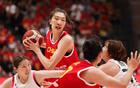 中國女籃勝日本，張子宇滿分，2人不及格。
