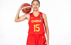 中國女籃新星崛起，18歲1米85，新核李夢式！