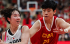 中國女籃搶20板，24歲怪獸張子宇顯威！2米26身高絕配兩戰(zhàn)。