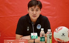 青年主帥致謝：隊(duì)員拼搏百分鐘，球迷支持不減