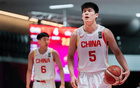 中國U19男籃總籃板、進(jìn)攻籃板均落后對手，進(jìn)攻籃板差距達(dá)25個(gè)。