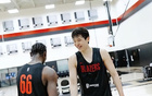 香港混血中鋒助戰(zhàn)公牛NBA夏聯(lián)，CBA狀元實(shí)力引矚目