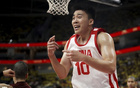 王俊杰19歲表現(xiàn)亮眼，17分鐘高效得分！8分4板，三分球命中兩記。