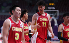 中國男籃大勝約旦24分，胡金秋、朱俊龍表現(xiàn)亮眼。胡金秋13+11，朱俊龍成奇兵。
